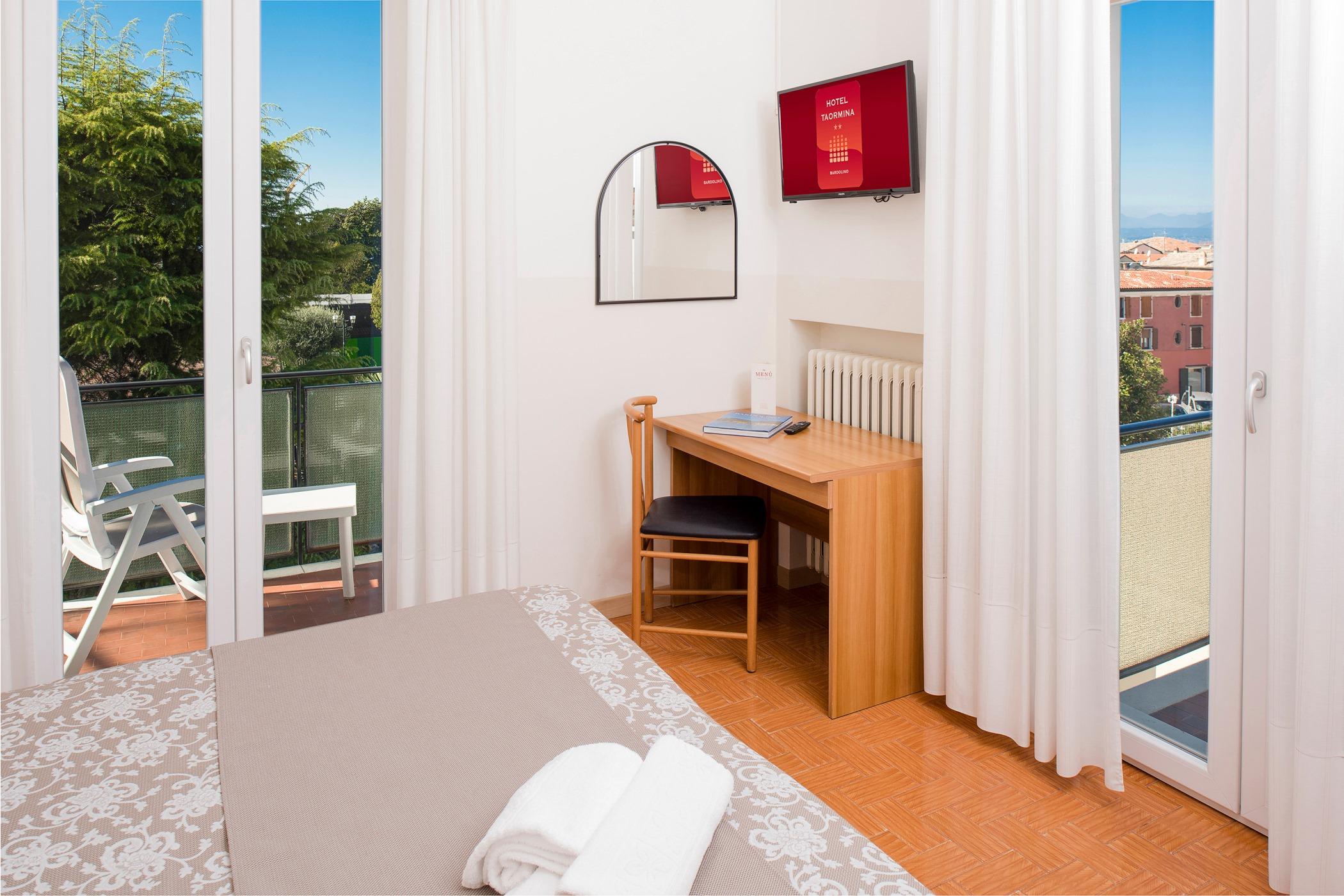 Hotel Taormina Μπαρντολίνο Εξωτερικό φωτογραφία