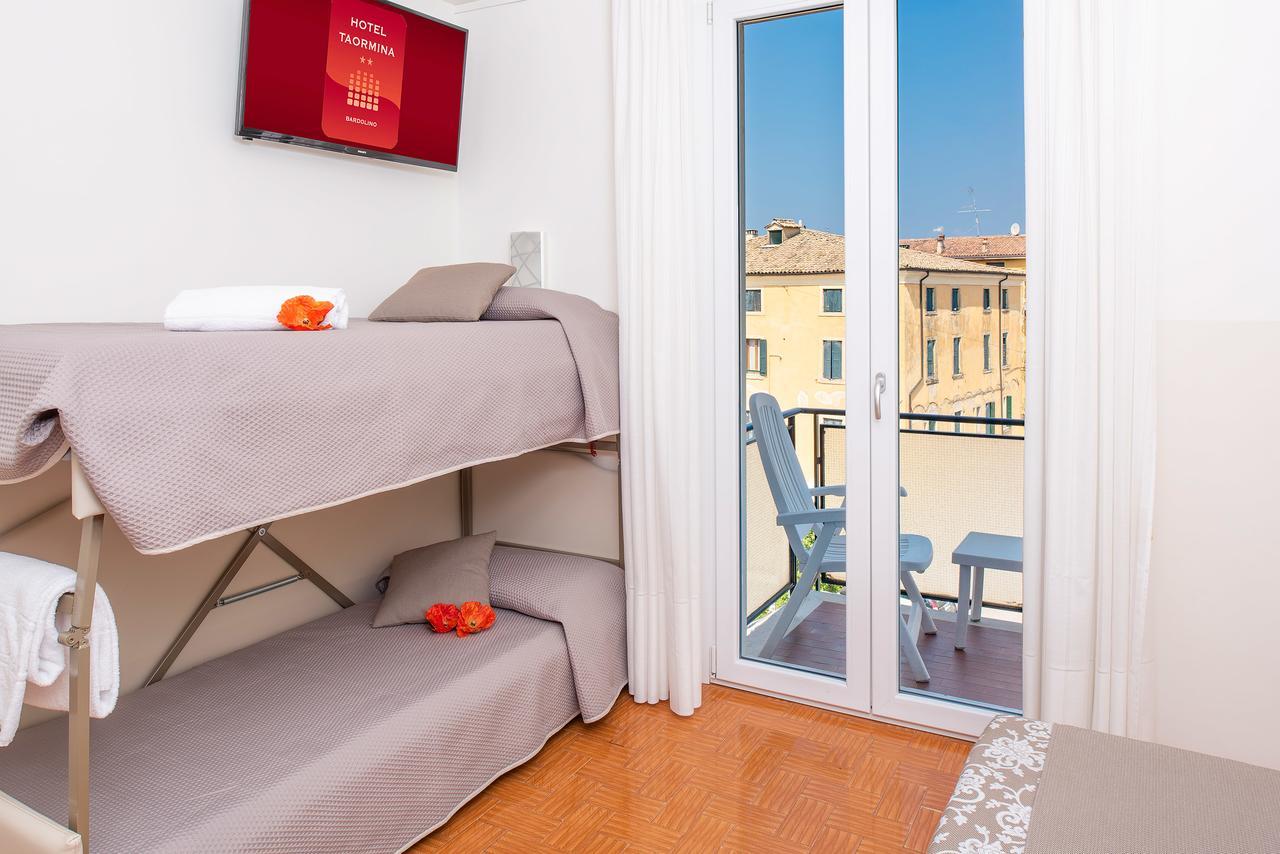 Hotel Taormina Μπαρντολίνο Εξωτερικό φωτογραφία